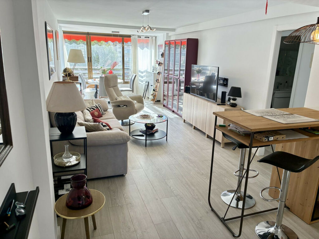 Middle Floor Apartment Playa de San Juan Alicante - image 5