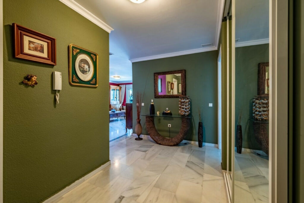 Penthouse Benalmadena Málaga - image 5