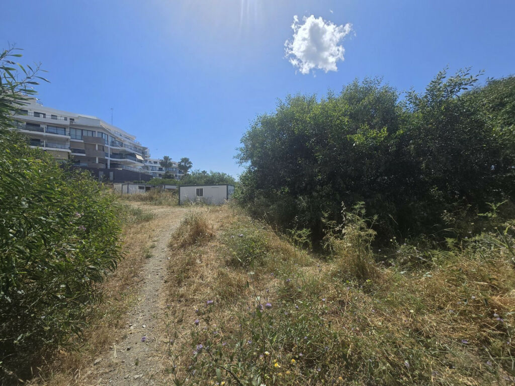 Residential Plot Riviera del Sol Málaga - image 5