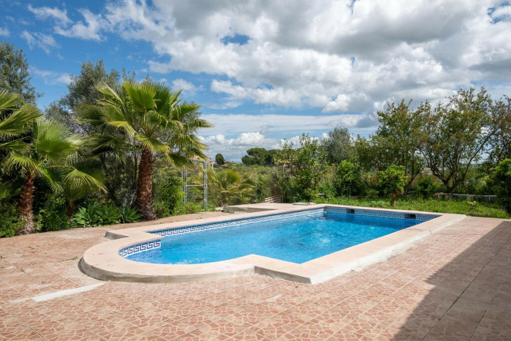 Detached Villa Alhaurín el Grande Málaga - image 5