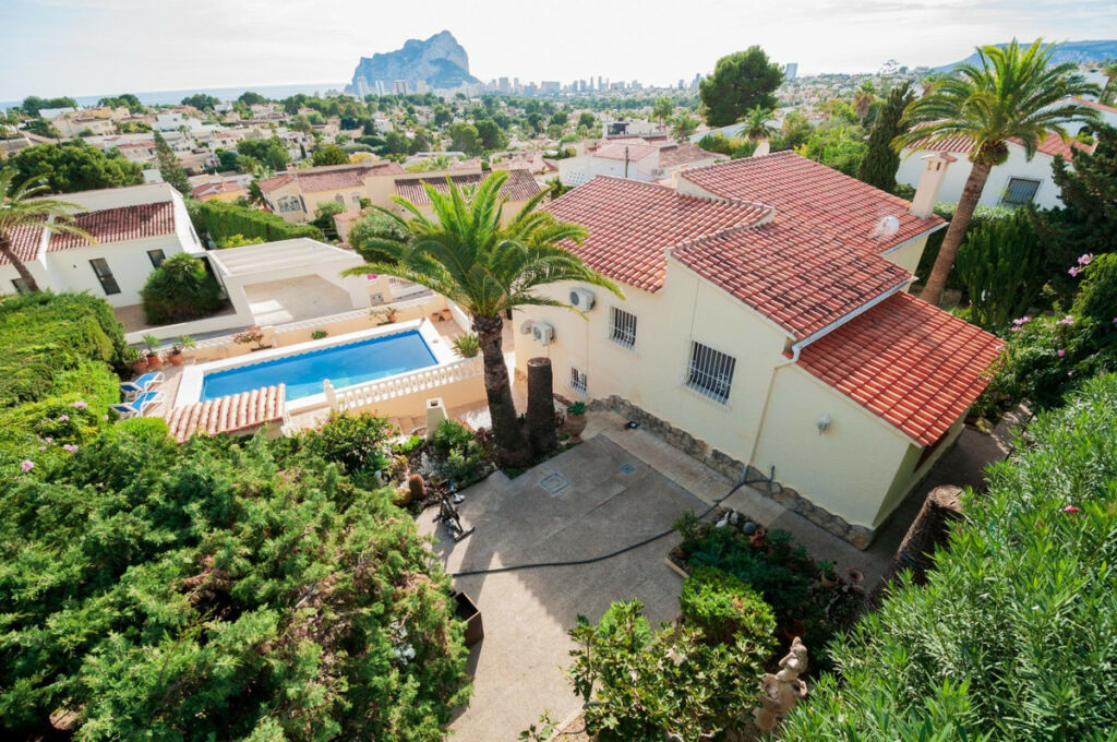 Detached Villa Calpe Alicante - image 5