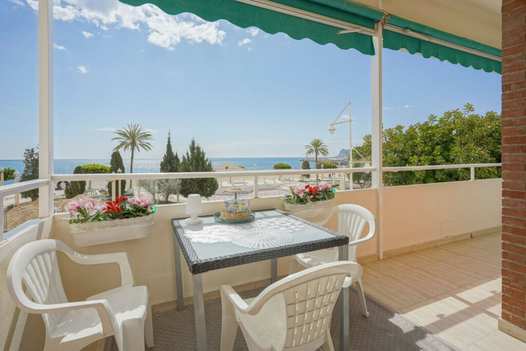 Middle Floor Apartment Altea Alicante - image 5