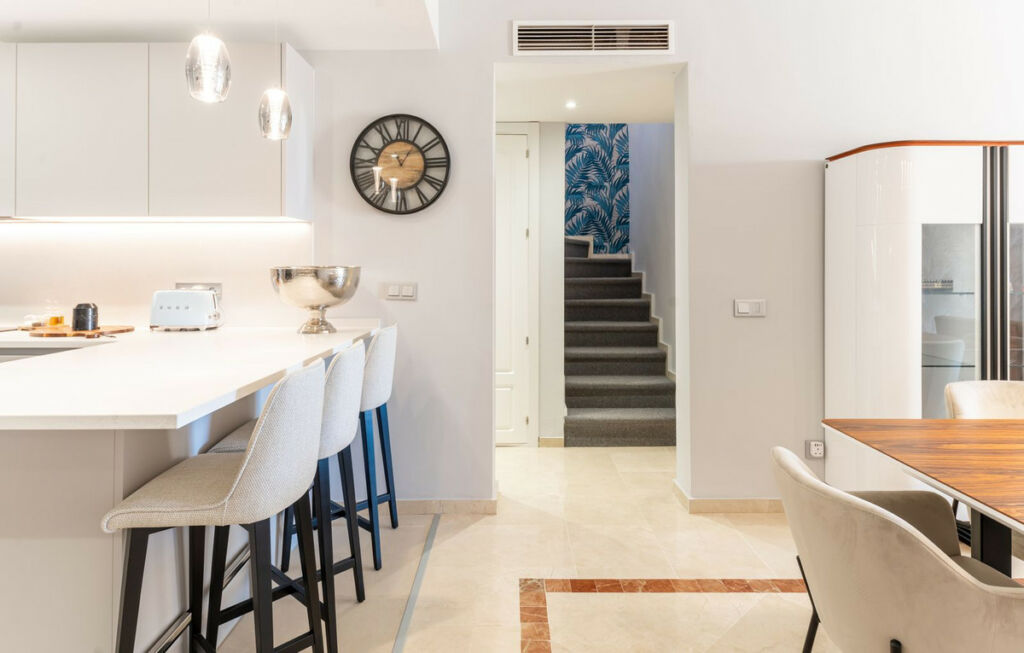 Penthouse Duplex Atalaya Málaga - image 5