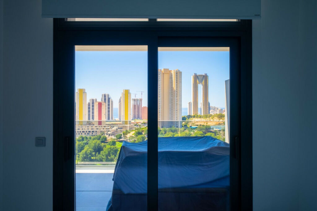 Middle Floor Apartment Benidorm Alicante - image 17