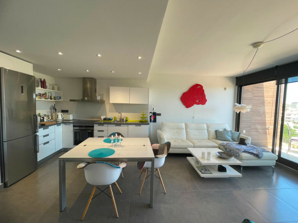 Middle Floor Apartment Las Ramblas Golf Alicante - image 5