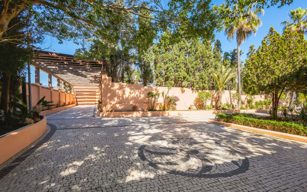 Detached Villa New Golden Mile Málaga - image 50