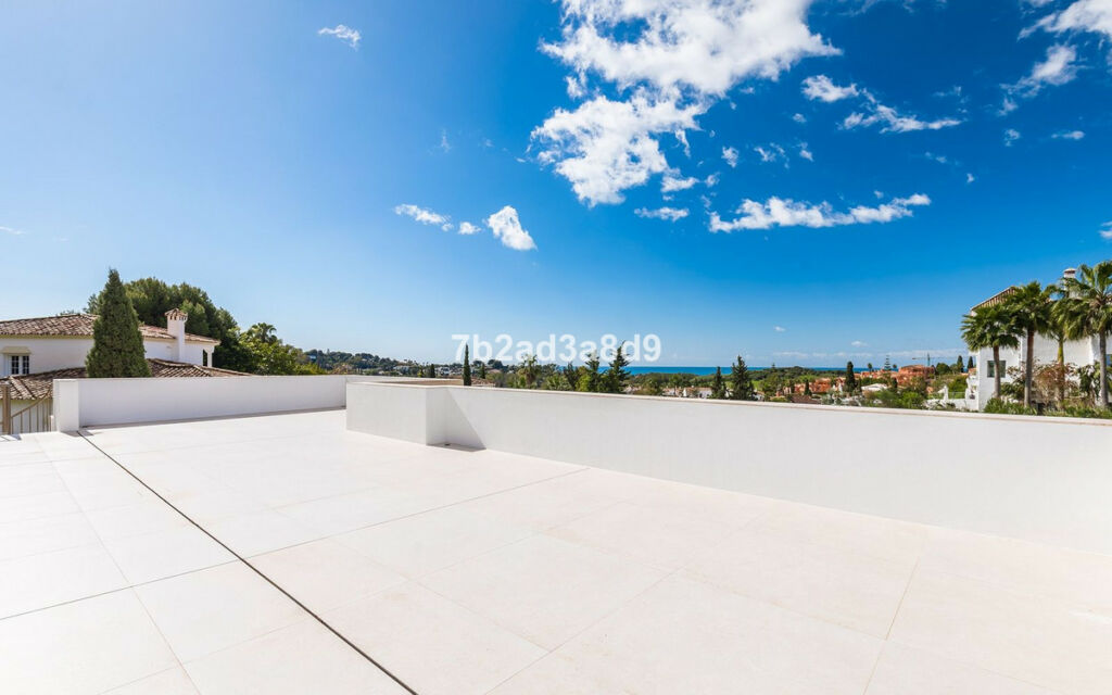 Detached Villa El Paraiso Málaga - image 49