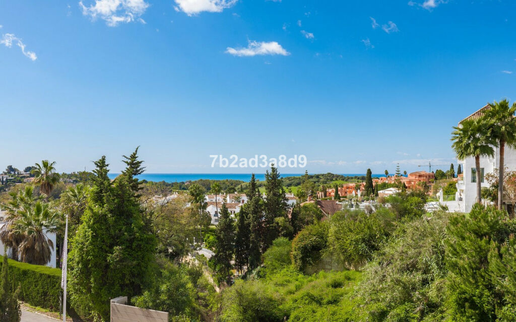 Detached Villa El Paraiso Málaga - image 50