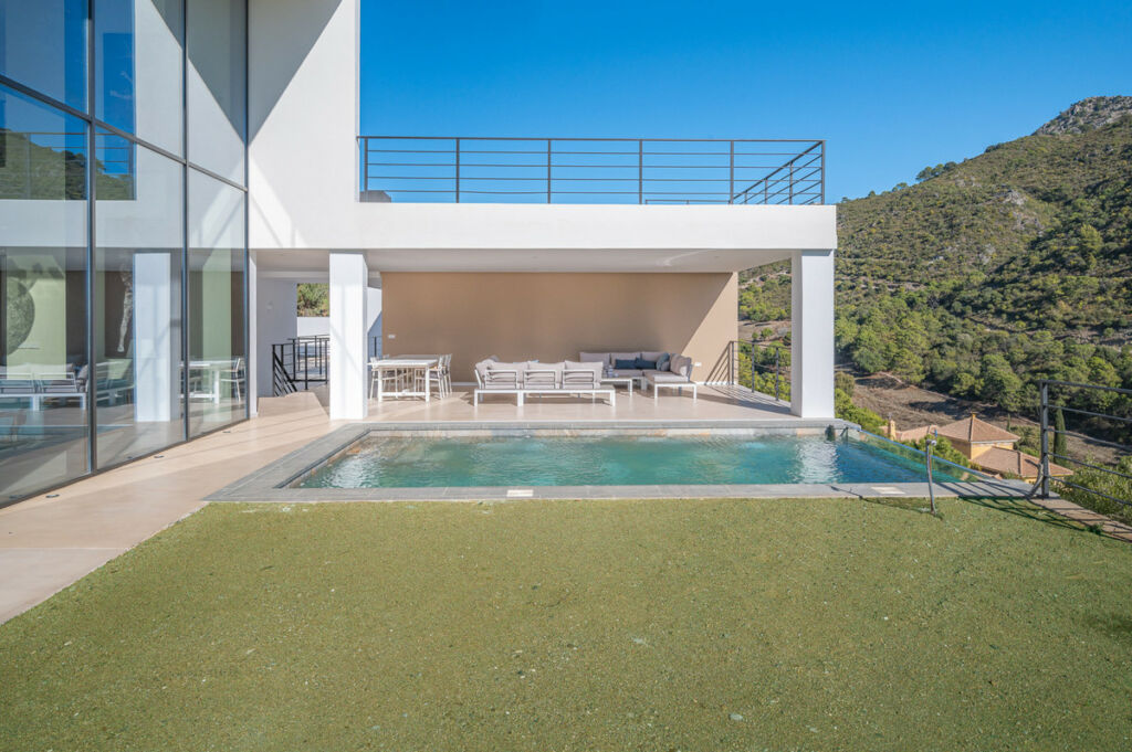 Detached Villa Benahavís Málaga - image 51