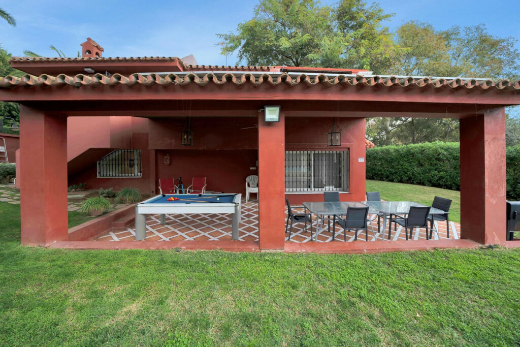 Detached Villa Elviria Málaga - image 53