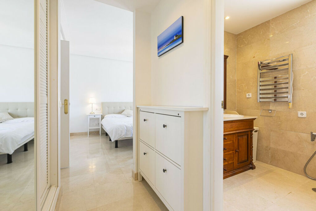 Townhouse Los Arqueros Málaga - image 53