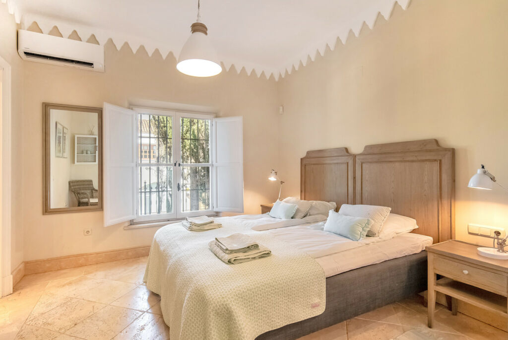 Detached Villa Elviria Málaga - image 53