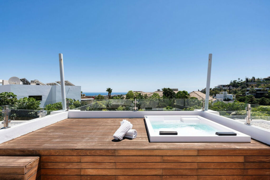 Detached Villa La Quinta Málaga - image 54
