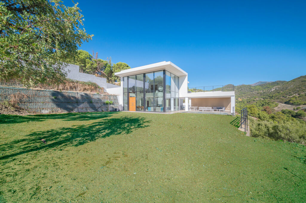 Detached Villa Benahavís Málaga - image 55
