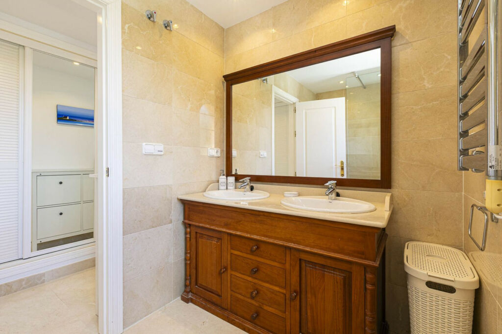 Townhouse Los Arqueros Málaga - image 55