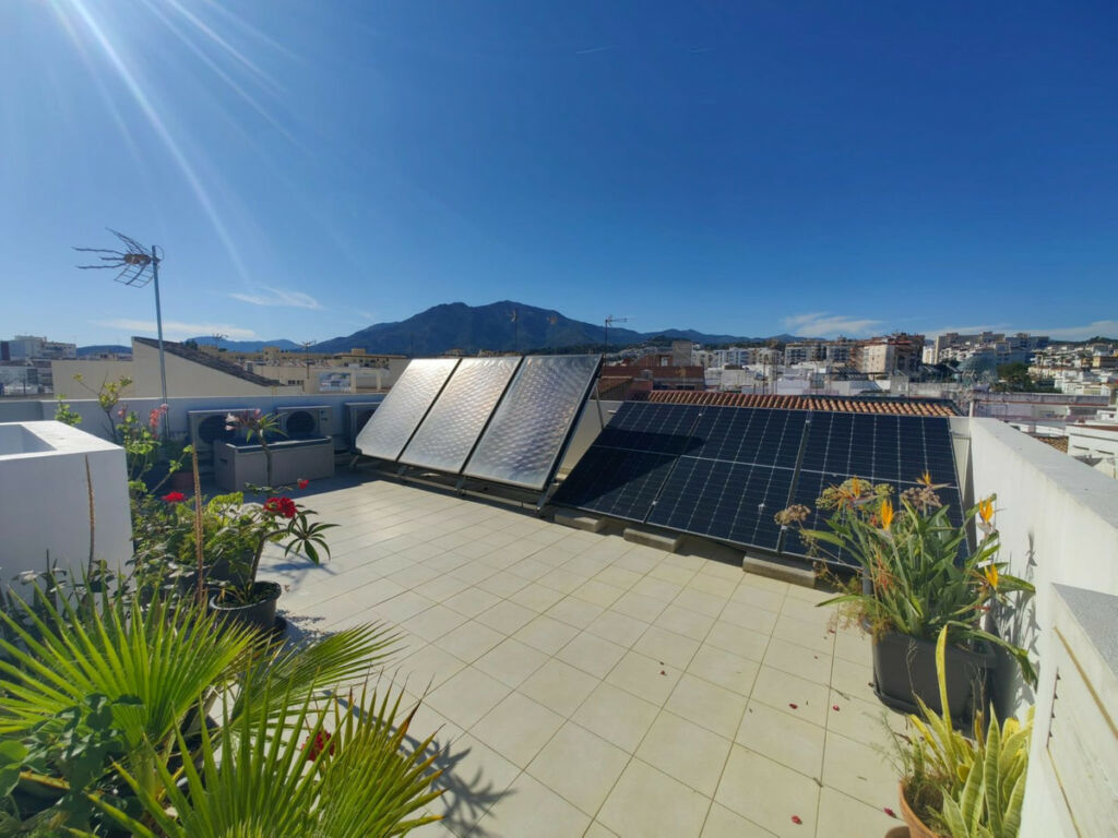 Detached Villa Estepona Málaga - image 56