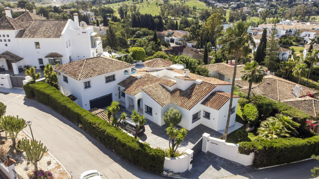 Detached Villa Benahavís Málaga - image 57