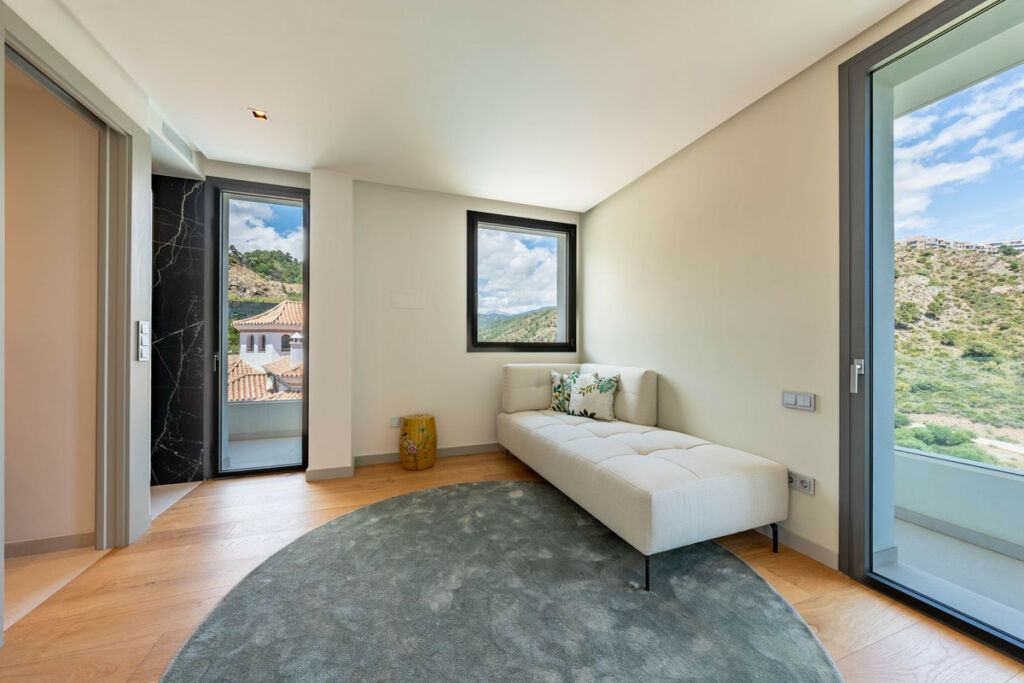 Detached Villa La Quinta Málaga - image 57