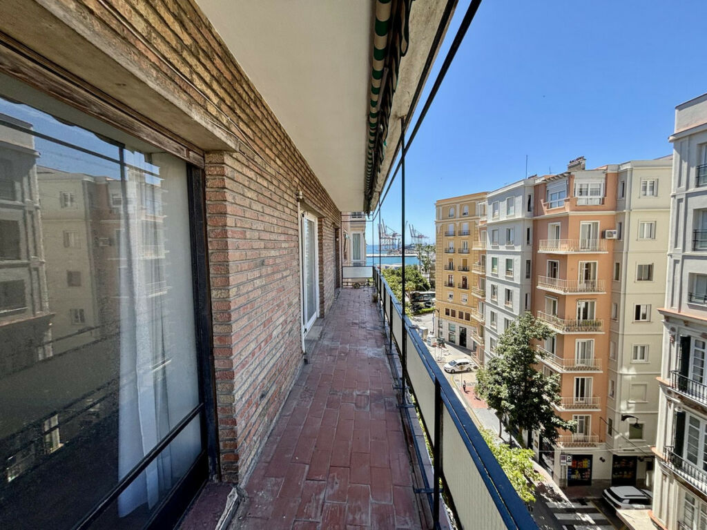 Middle Floor Apartment Málaga Centro Málaga - image 58