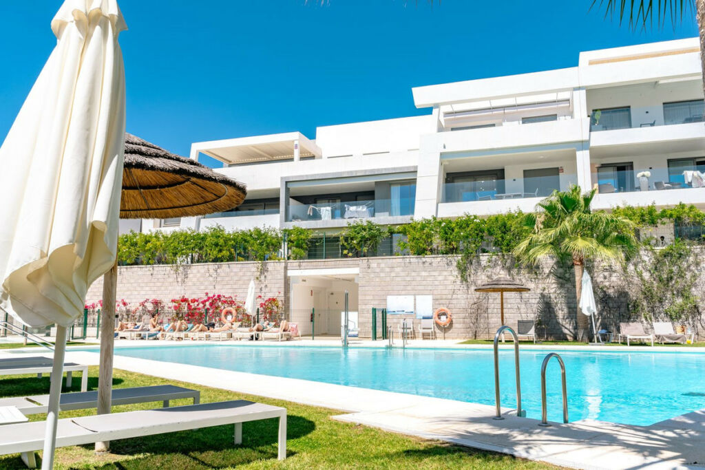 Top Floor Apartment Estepona Málaga - image 58