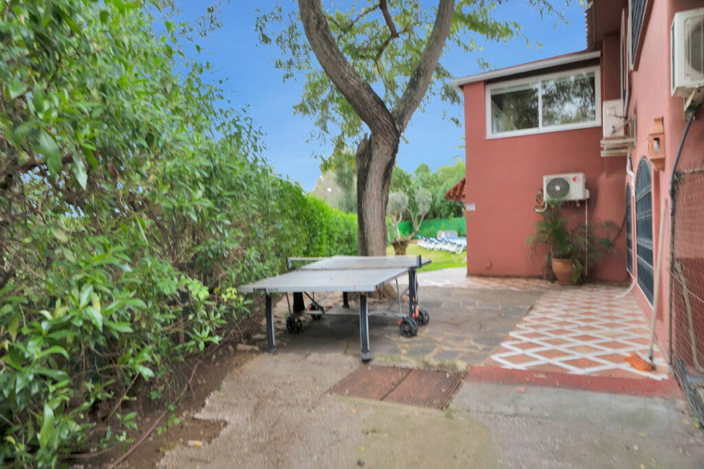 Detached Villa Elviria Málaga - image 59