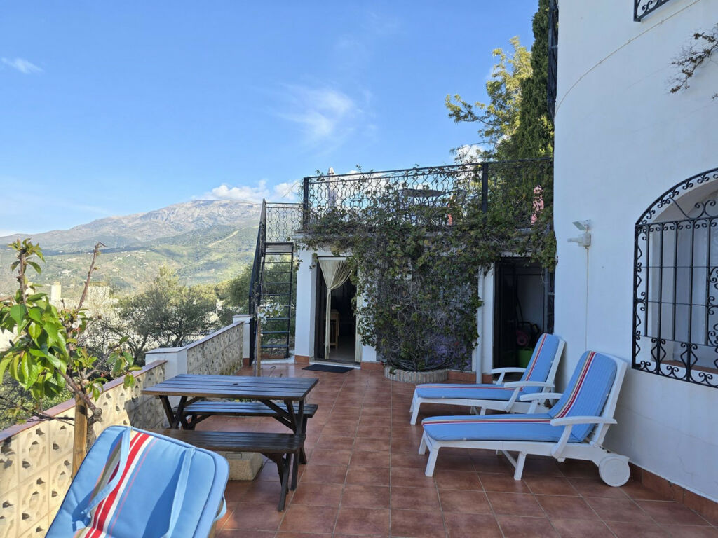 Detached Villa Cómpeta Málaga - image 59