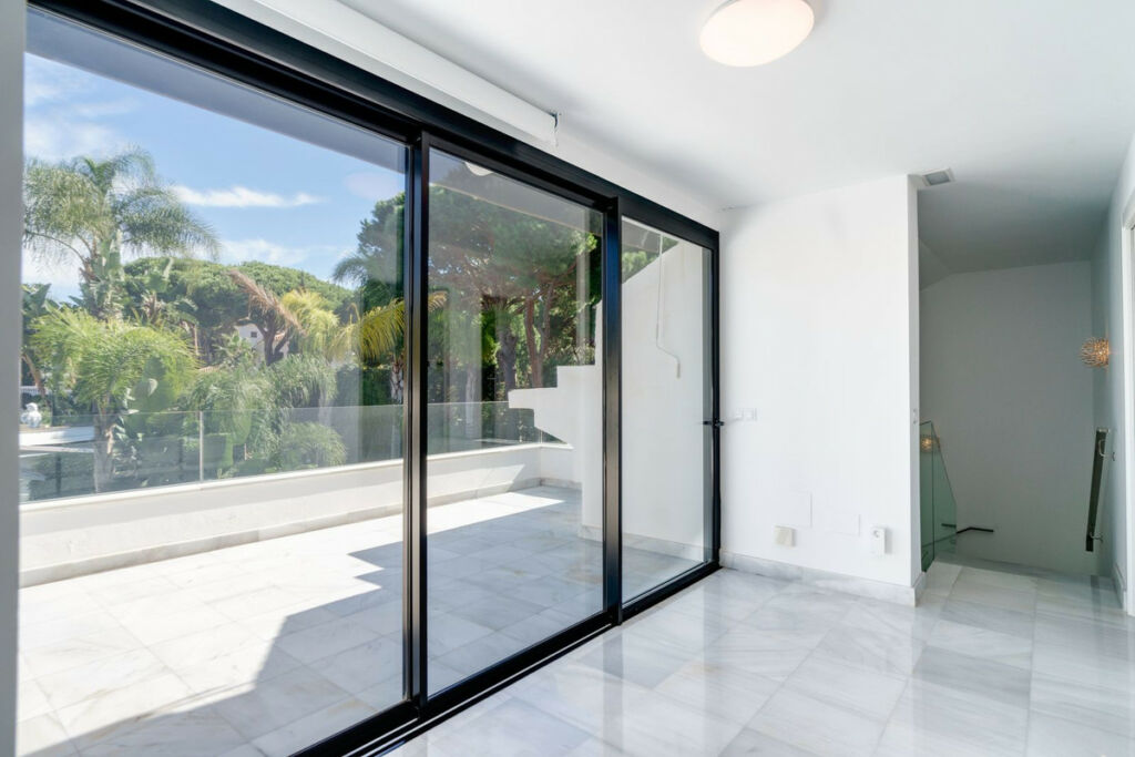 Detached Villa Hacienda Las Chapas Málaga - image 59