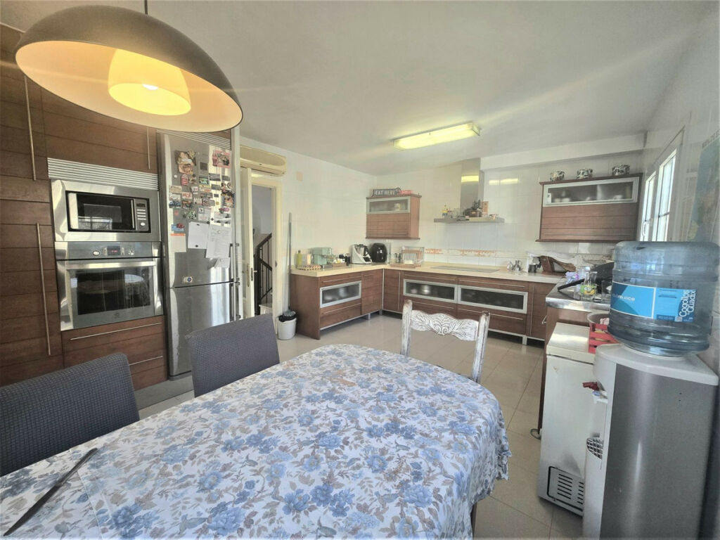 Semi-Detached House Playamar Málaga - image 6