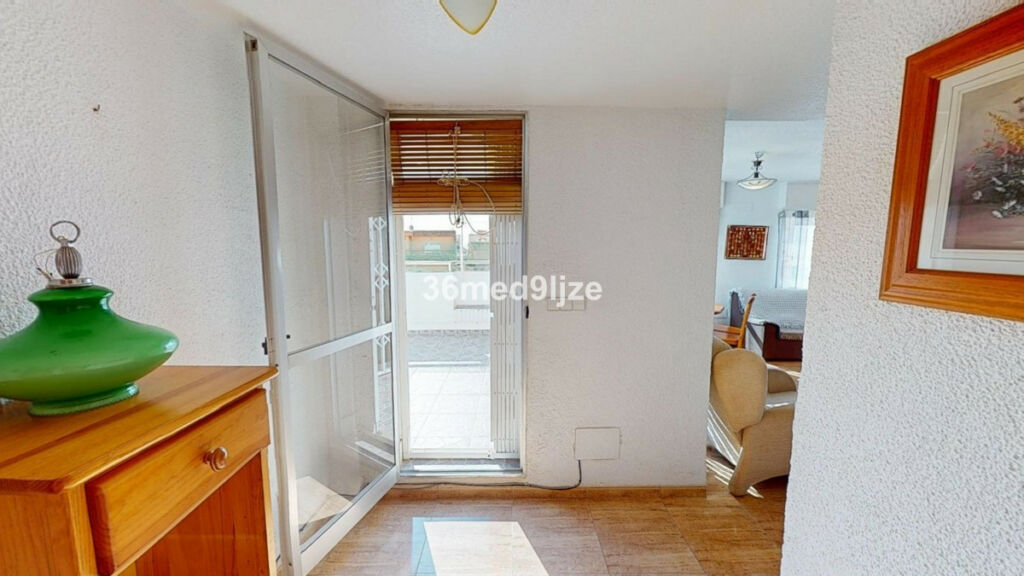 Middle Floor Apartment Los Alcazares Murcia - image 6