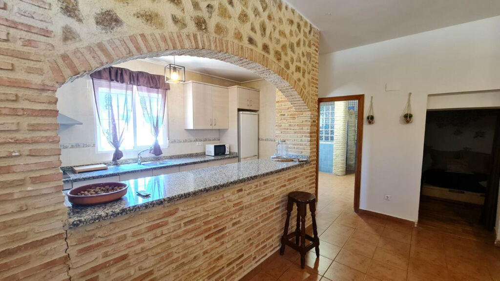 Detached Villa La Romana Alicante - image 6