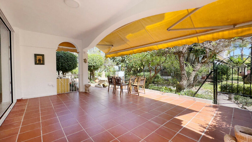 Ground Floor Apartment Marbella Málaga - image 6