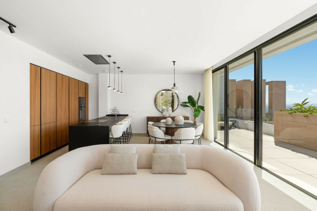Penthouse Duplex Artola Málaga - image 6