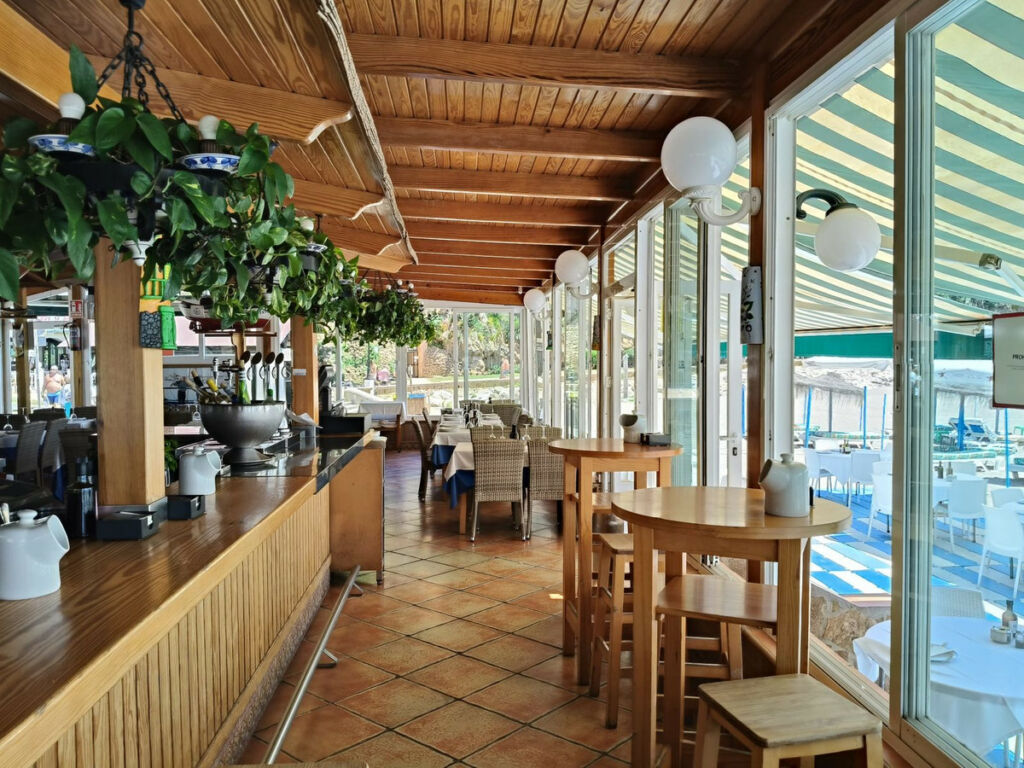 Chiringuito La Carihuela Málaga - image 6