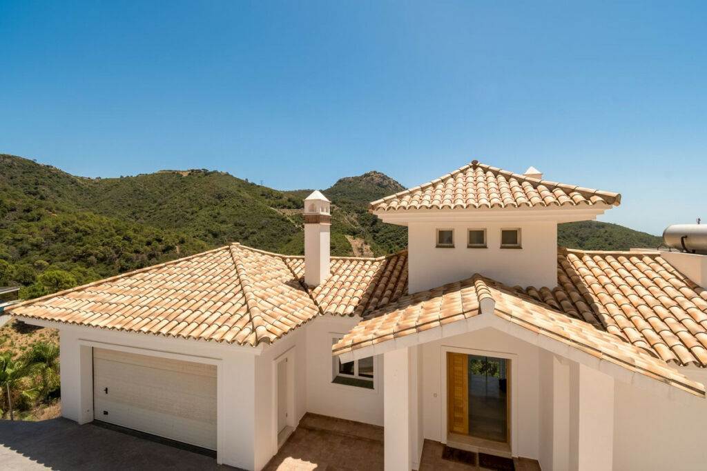 Detached Villa Benahavís Málaga - image 6