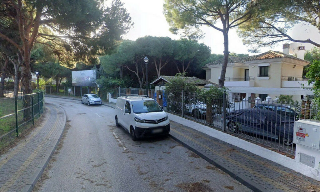 Detached Villa Marbella Málaga - image 6