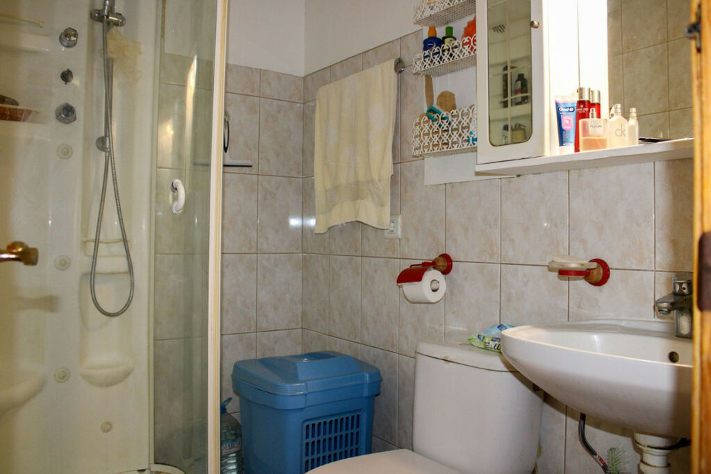 Top Floor Apartment Nerja Málaga - image 6