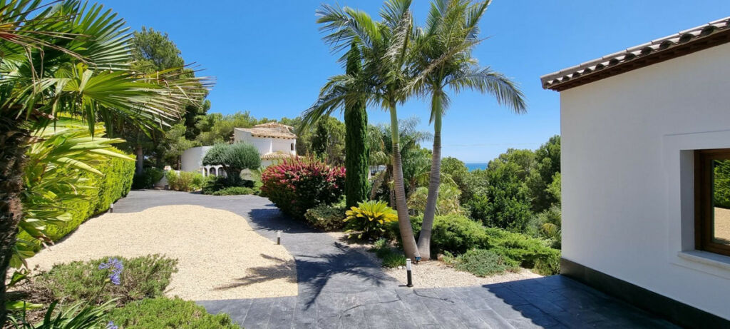 Detached Villa Altea Alicante - image 6