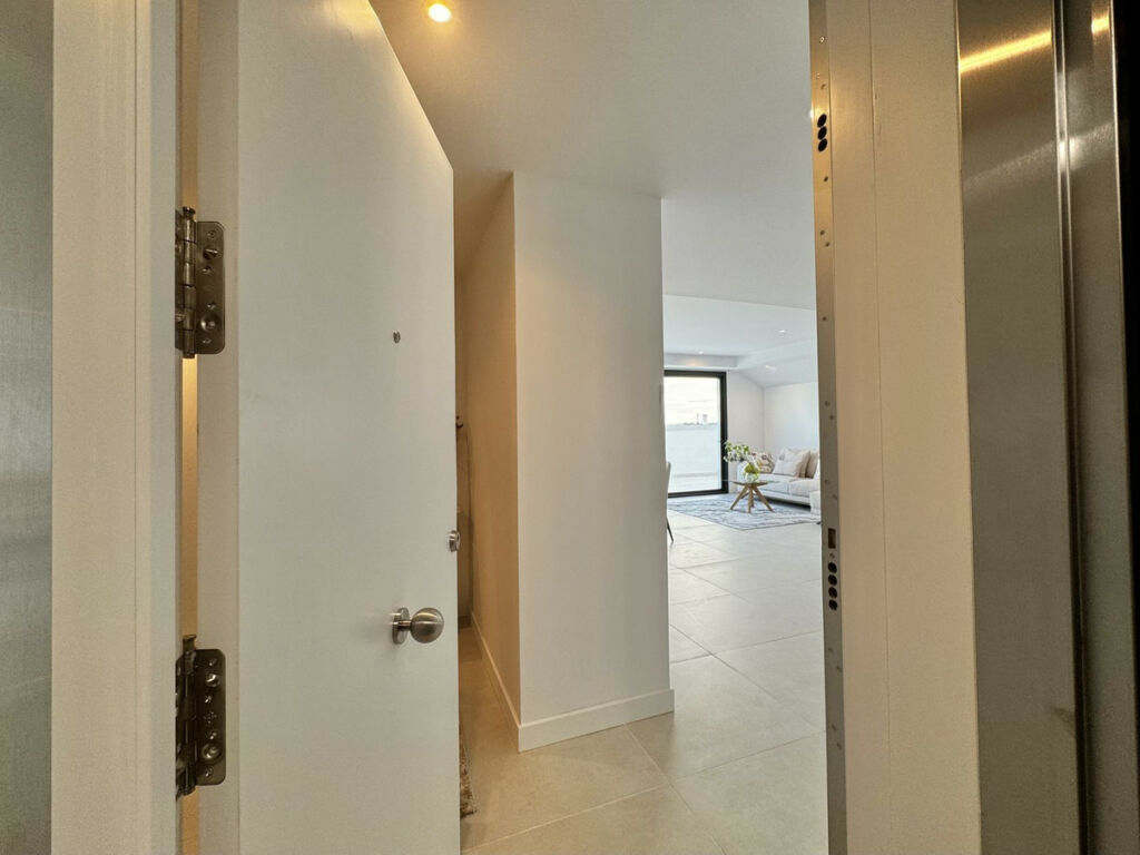 Penthouse Fuengirola Málaga - image 6