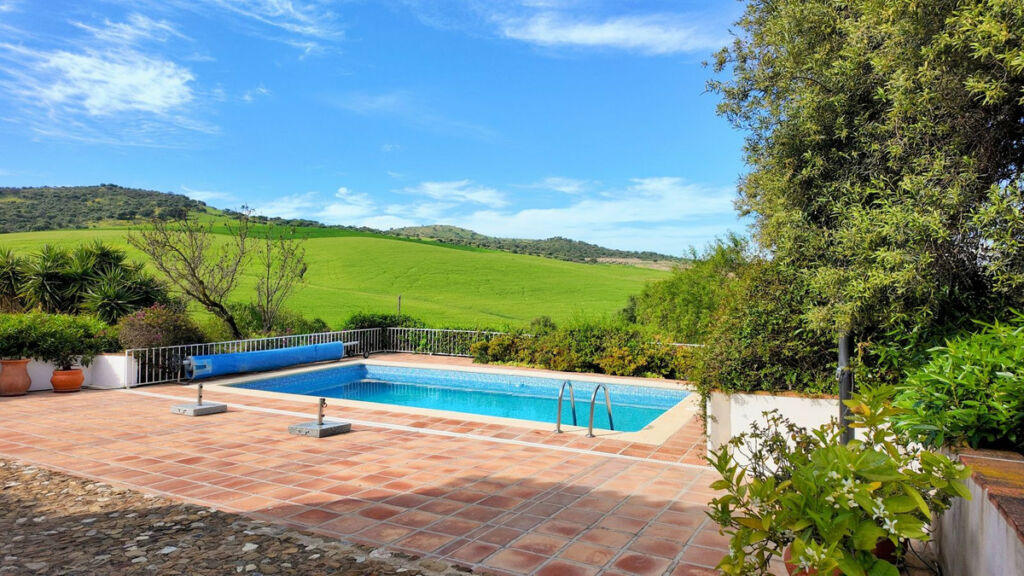 Detached Villa Almogía Málaga - image 5