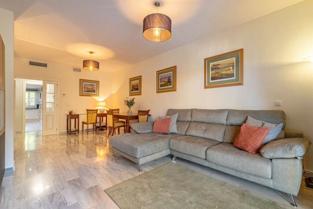 Ground Floor Apartment Cabopino Málaga - image 6