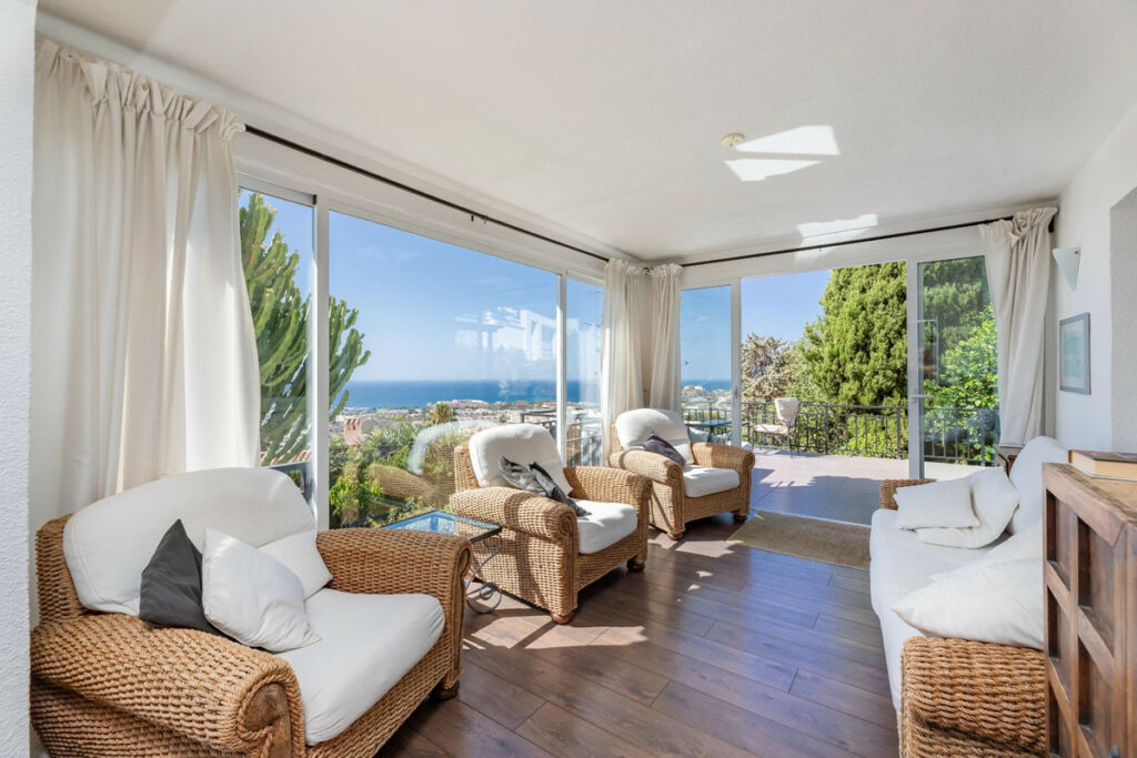 Detached Villa Benalmadena Málaga - image 6