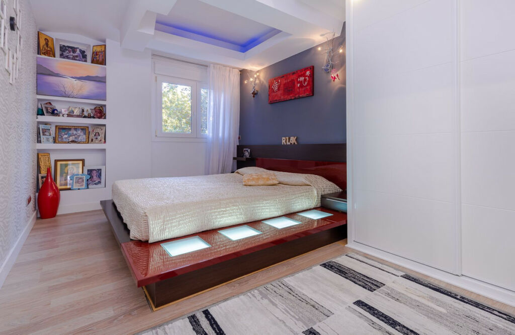 Middle Floor Apartment Marbella Málaga - image 6