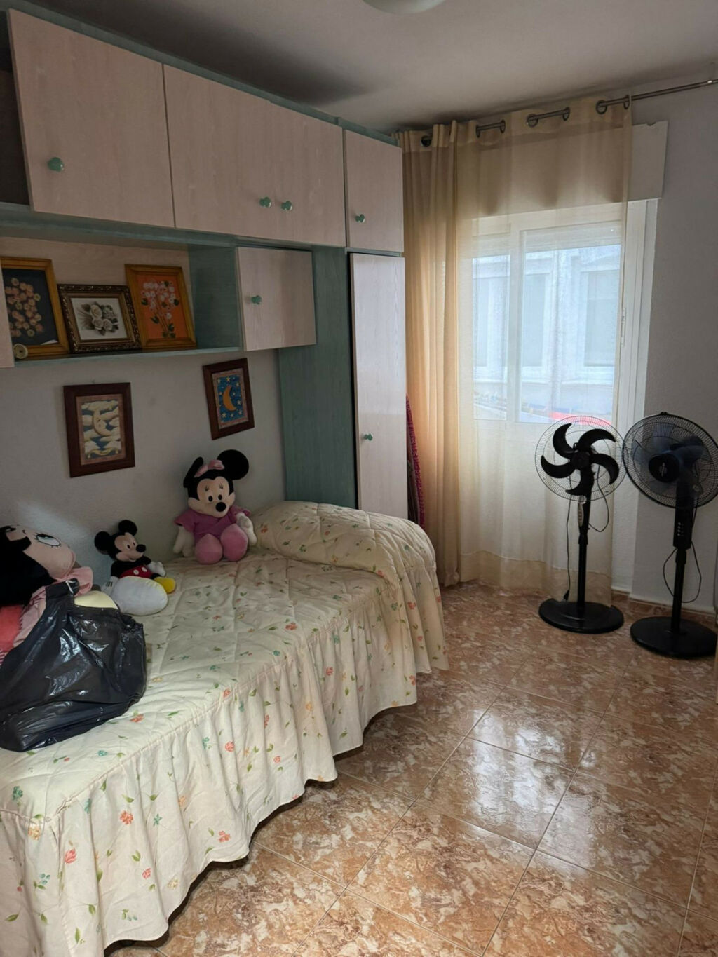 Middle Floor Apartment Torrevieja Alicante - image 5