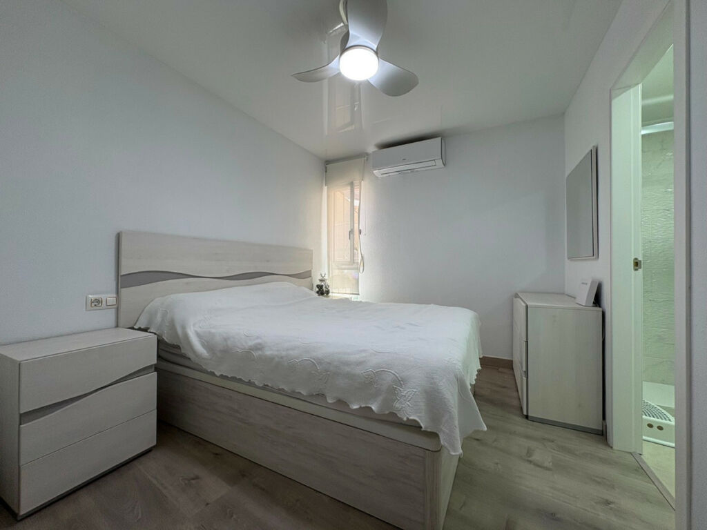 Ground Floor Apartment Torrevieja Alicante - image 6