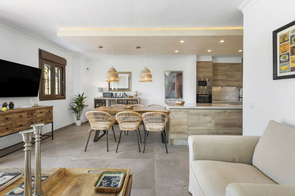 Semi-Detached House Riviera del Sol Málaga - image 6