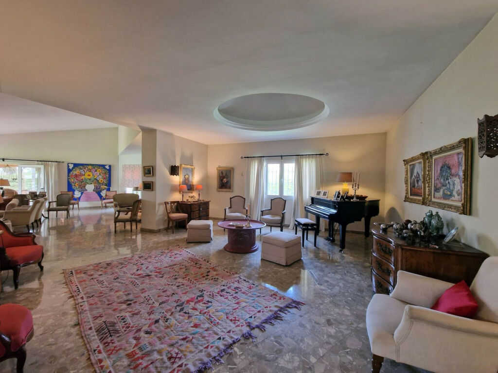 Detached Villa Benahavís Málaga - image 7