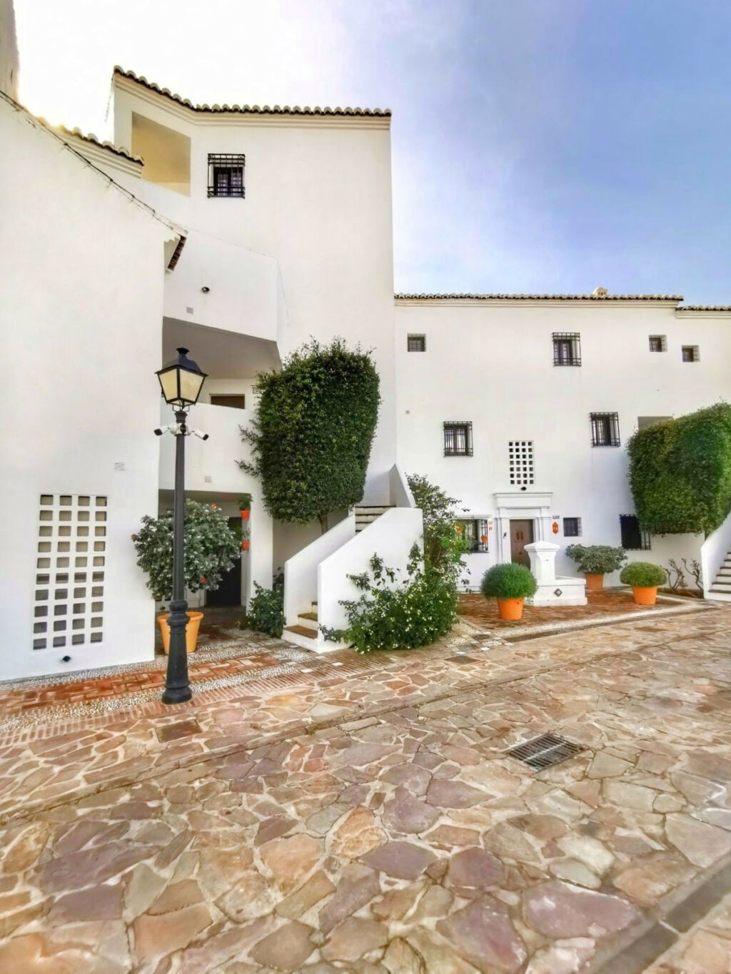 Penthouse Duplex Altos de los Monteros Málaga - image 11