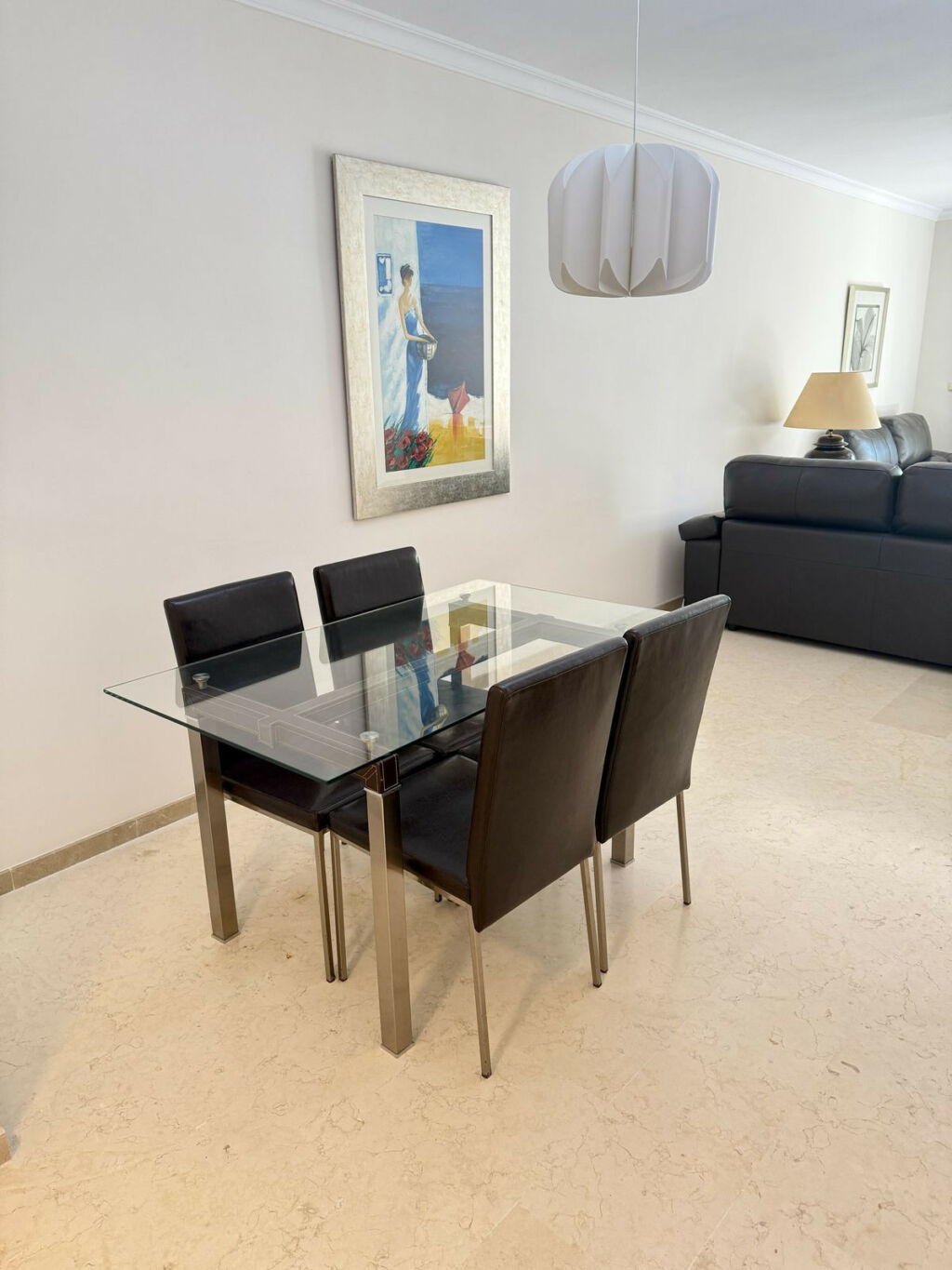 Middle Floor Apartment Elviria Málaga - image 8