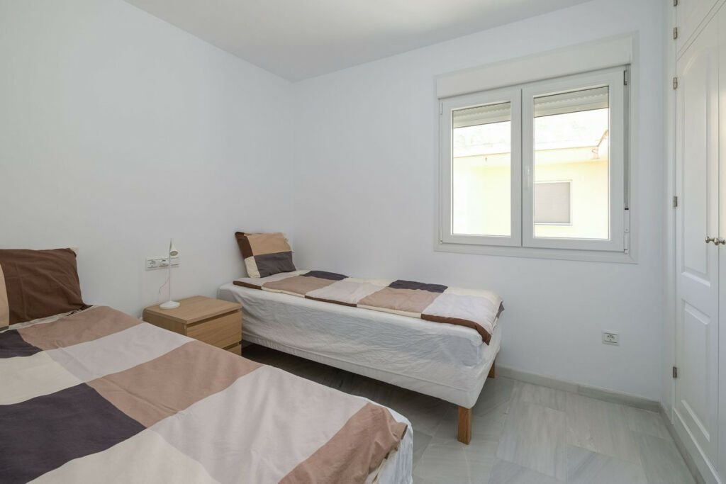 Penthouse Los Boliches Málaga - image 6