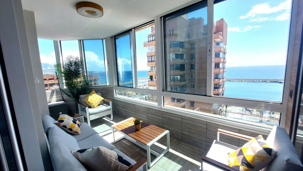 Middle Floor Apartment Fuengirola Málaga - image 6